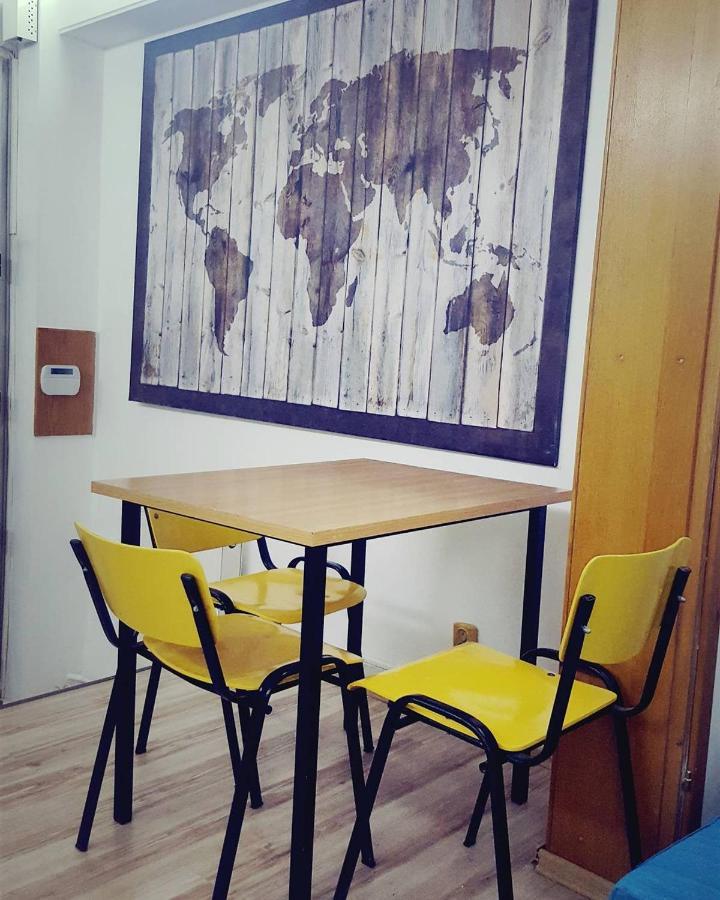 Sleep Inn Hostel บูคาเรสต์ ภายนอก รูปภาพ